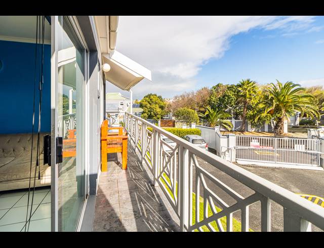 2 BEDROOM APARTMENT SOLD IN BLOUBERG SANDS